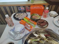 -尚品海鲜肥牛自助火锅(湖明店)