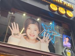 -BHC炸鸡(明洞总店)