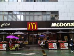 -麦当劳(新洲南路店)