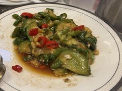 -张大师鸭爪爪特色干锅(南湖店)