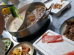 -罗二娘·鲜切牛自助火锅(罗湖东门步行街店)