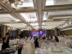 -卡尔顿东方银龙酒店•广西菜•早茶