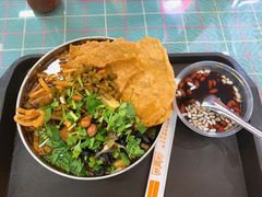 -红鼻子桂林米粉(金唐新光界店)