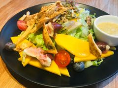 芒果坚果沙拉-麦田工坊(月湖店)
