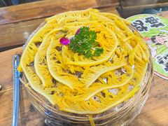 黄金千层肚-冯校长老火锅(太古里店)