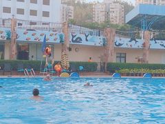 -珠海度假村游泳池