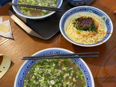 -泉儿头杂碎(杂碎师大店)