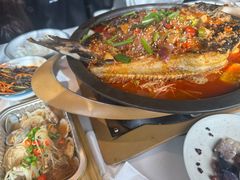 撩人蒜香味烤鱼-鸣记脆皮烤鱼·海鲜烤鱼(三八广场店)