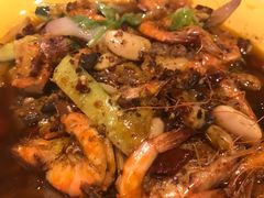 -休记光头香辣蟹干锅店(衣冠庙店)