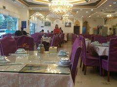 -马尔龙新疆饭店·清真(瑞景店)