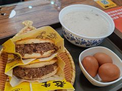 -穆得·老周家牛肉烧饼(普利街店)