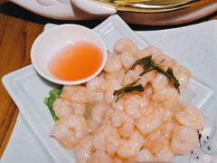 -新白鹿餐厅(百联中环店)