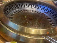 -汉江山料理级自助烤肉黑金冠(周口好吃城店)