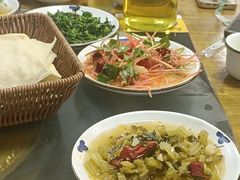 -秦扬居特色菜馆(上王村)