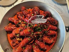 -巴厘龙虾·榜首油焖大虾(音乐学院·沿江酒馆店)