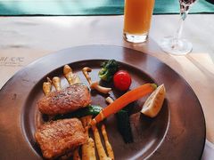 -华阳时光吧餐厅(华阳广场国际大饭店)