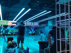 -世代星球·保龄球·镭战真人CS·团建(杨浦店)