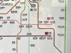 -龙阳路磁悬浮列车总站-停车场