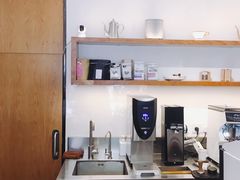 -Legno.ita Coffee by Wood(襄阳南路店)
