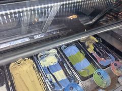 -抱抱地球咖啡馆(国家海洋博物馆店)