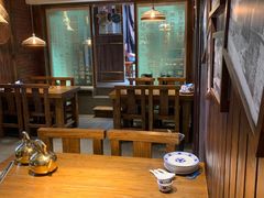 -方国老头包子·39年威海本地老字号•小船海鲜疙瘩汤