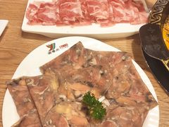-小渝公重庆卤味火锅(临沂店)