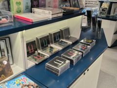-一直娱POP研究所(万象城店)