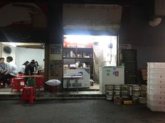 -威邵鸡煲(西华路总店)