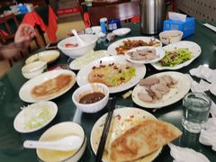 熏肉大饼-李连贵酒家熏肉大饼(昆明街店)