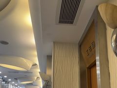 -圣呗口腔·舒适化种植牙·矫正中心(广州总院)