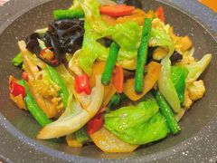 -有红鸡毛店·川菜(建设路店)