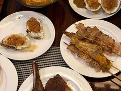 -广州万富希尔顿酒店·感趣自助餐厅·金秋蟹宴生蚝海鲜刺身烧烤