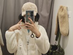 -优衣库(上海虹口龙之梦店)