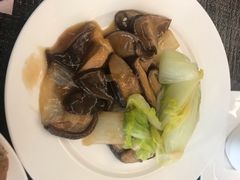 -东方红海鲜百汇(国际大厦店)