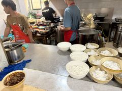 -铭记嘎洒生态鳝鱼(迎春街店)