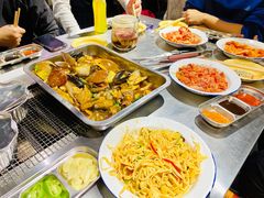 豆腐丝-马路牙子地桌烤肉(工体店)
