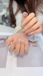 -七彩虹美甲美睫 半永久