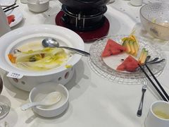 -万龙洲海鲜(大兴绿地缤纷城店)