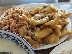 鱼片拼河虾-美顺香食府鱼头老店(雪野湖店)