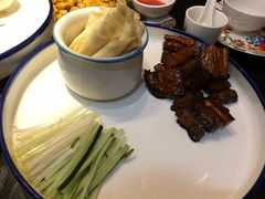 -臻吃客主题餐厅(人民路店)