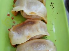 -珊珊小笼馆(仙霞路店)