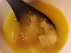 -鲜入围煮花胶鸡海鲜火锅