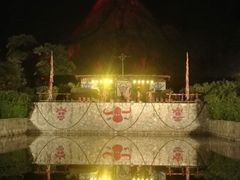 -森波拉火山温泉