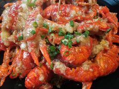 -巴厘龙虾·榜首油焖大虾(音乐学院·沿江酒馆店)