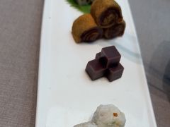 -北平食府·北京烤鸭(北京西站六里桥店)