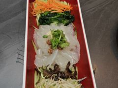 五彩拉皮-奉天掌柜·非遗猪手·笨饺子(崇山路店)