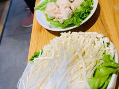 -珍巴奴毛肚牛肉小火锅(四惠店)