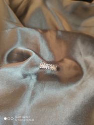 -威德钻石-克拉钻大本营(南京东路店)