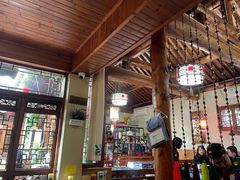 -丽江庭院·云南野生菌·海鲜火锅(鼓楼四合院店)