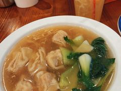 鲜虾云吞面-澳门陈光记烧味饭店(南京德基广场店)